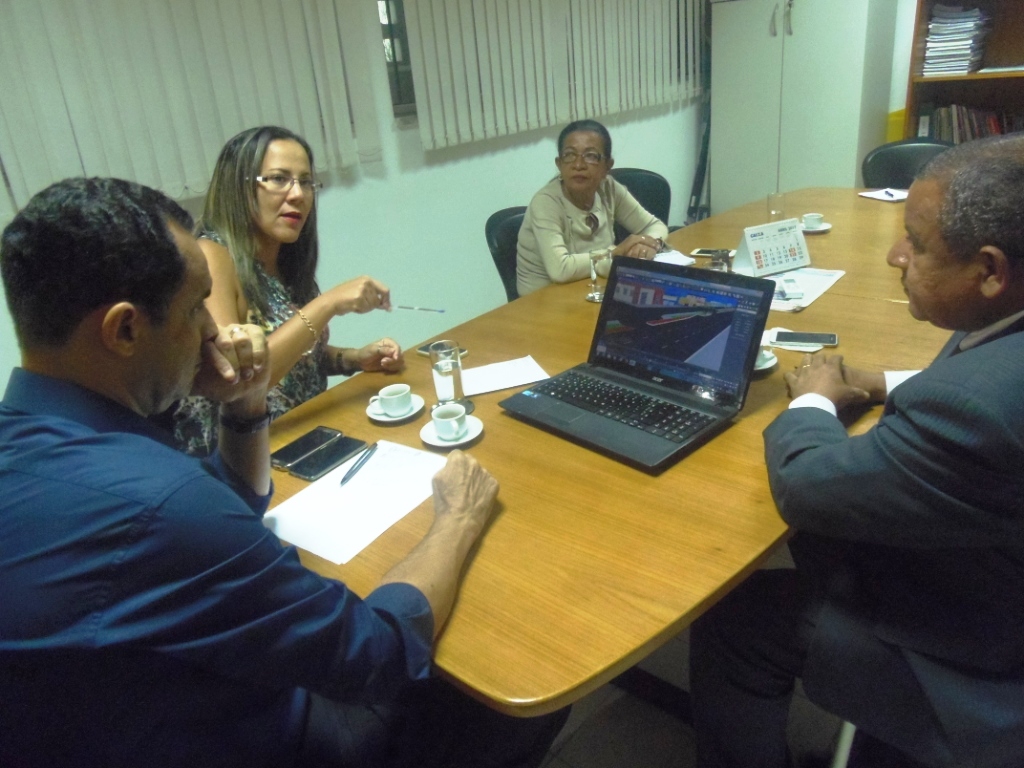 Mobilidade no Santa Tereza é tema de reunão entre superintendente e vereador - SMTT Aracaju